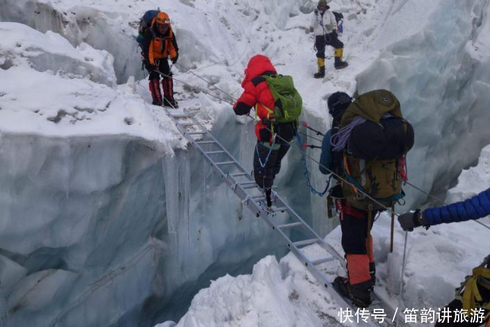 攀登珠穆朗玛峰到底有多难？网友：花费金额让人难以相信！