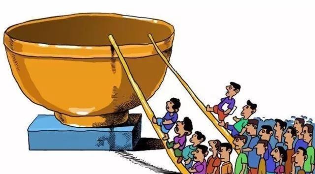 农村年满60岁的老人，以前没交过社保，有资格领取养老金吗？