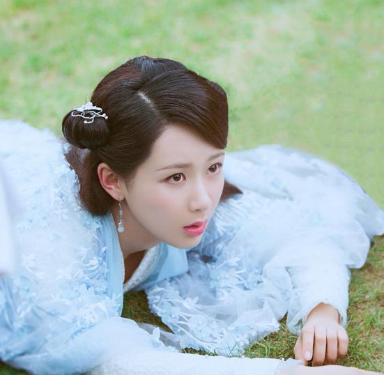 宋祖德发文怼杨紫：必须“捣毁”其蜡像，并呼吁广电总局“封杀”