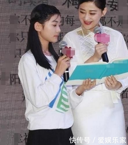 「终于」梅婷终于老了!一笑满脸都是褶子了,化妆后看着还像44岁