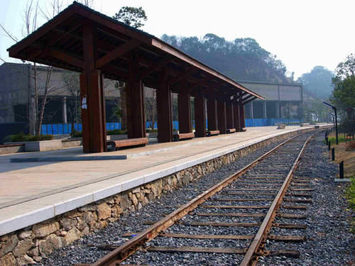 各国列车的特点：印度是最赚钱的，俄罗斯是最舒适的，中国是这样