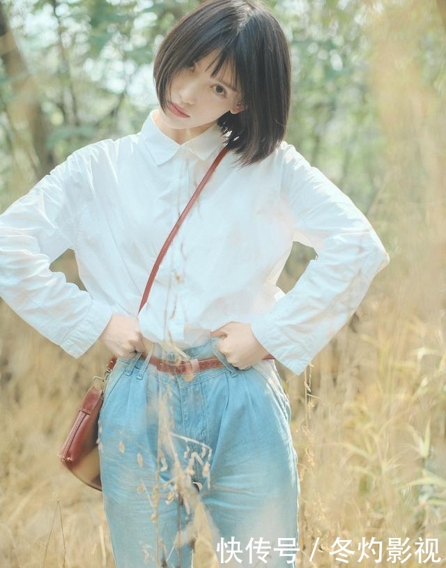  #写真#选对拍摄服装，让你轻松拍出日系小姐姐的写真