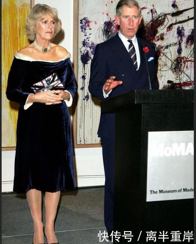 [气质]能让查尔斯痴迷的卡米拉也是有点料的，撞衫戴安娜小黑裙不输气质