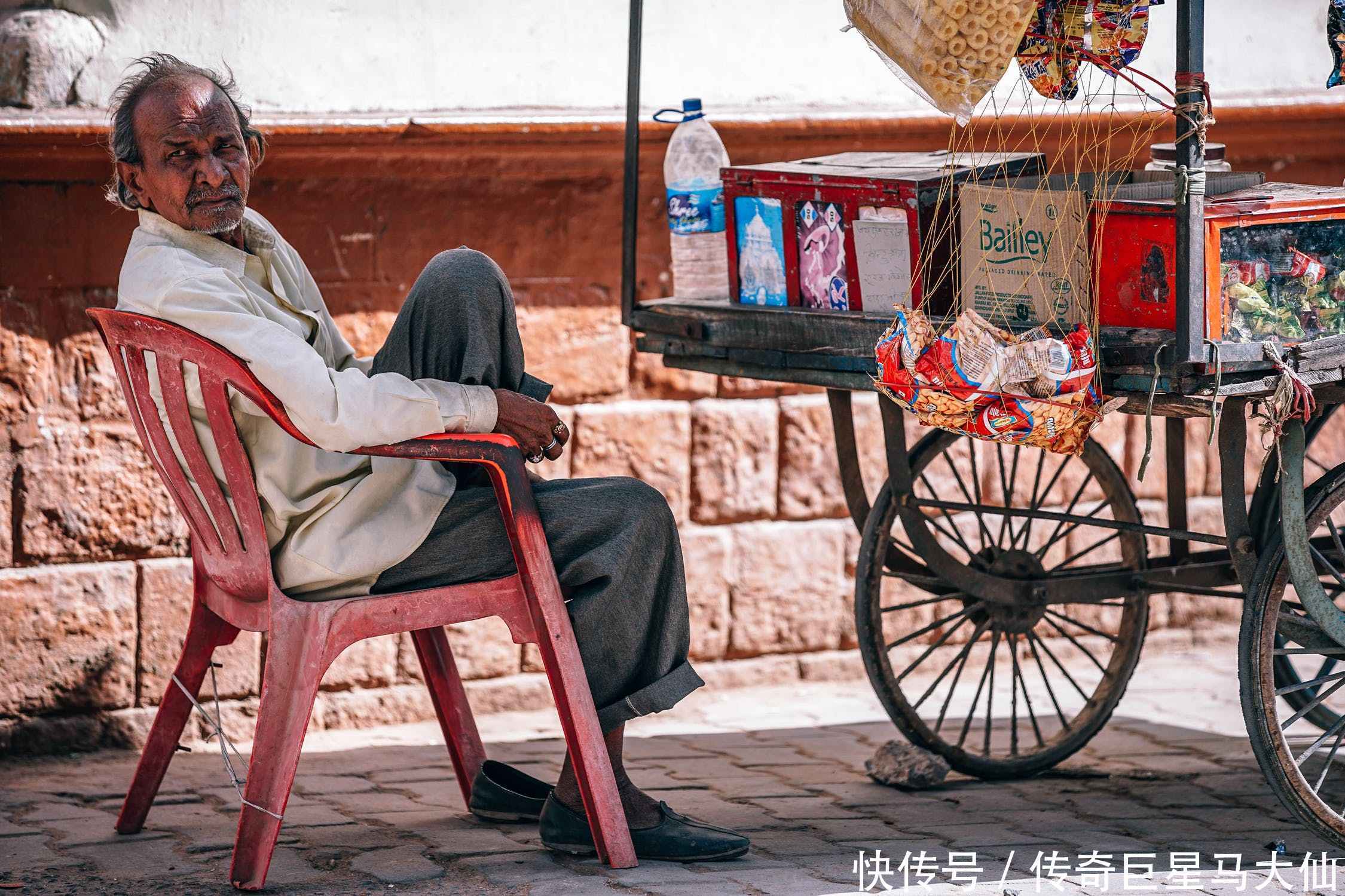 在印度想成为公务员也非常困难