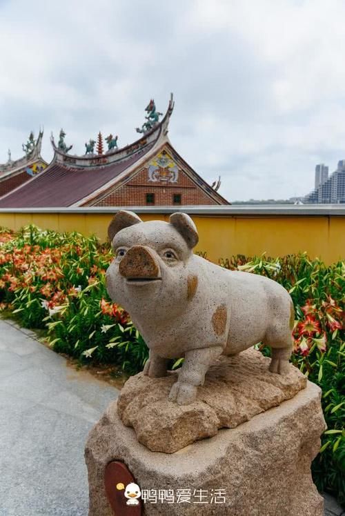  [建筑]国内最神奇的寺庙，举世罕见一岛一寺建筑，现实版海天佛国再现！