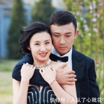 『悄悄』在外人看来很恩爱，实际上已悄悄离婚的5对明星，最后一对很可惜