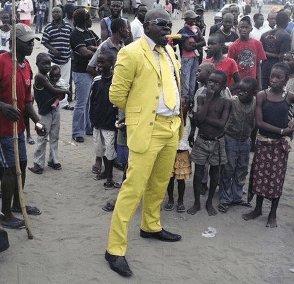 直击刚果金的“伪富少”，白天炫耀时尚装扮，晚上住贫民窟