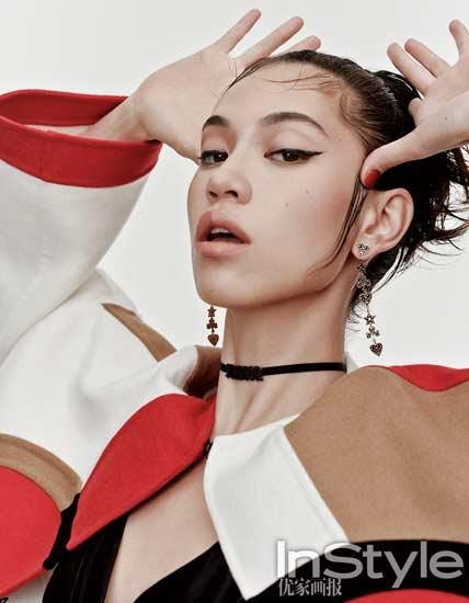 初秋预警 水原希子演绎摩登猫眼“红女郎”