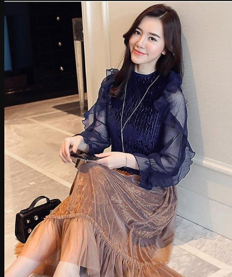 我滴天!早秋时髦小衫+小脚裤，洋气巨显嫩，70后女人穿美炸