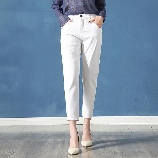 还在穿运动裤？瞧瞧下面的“牛仔裤”，女生穿超显瘦，美出新高度