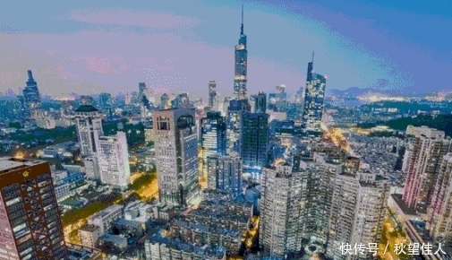 中国最无助的省会，三面被外省包围，曾是六个王朝的首都
