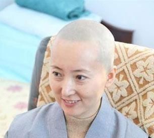  #老照片#陈晓旭这么美原来她有一个高颜值妈妈几张老照片看尽她简短一生