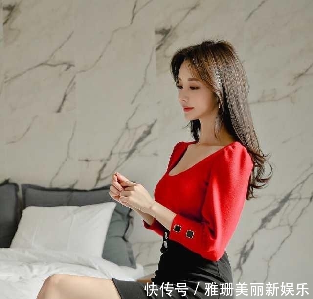 『孙允珠』韩国小姐姐孙允珠淑女拼色连衣裙网拍