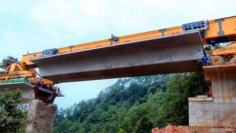  中国|中国的造桥神车，一起来见识一下，欧洲发达国家都想进口使