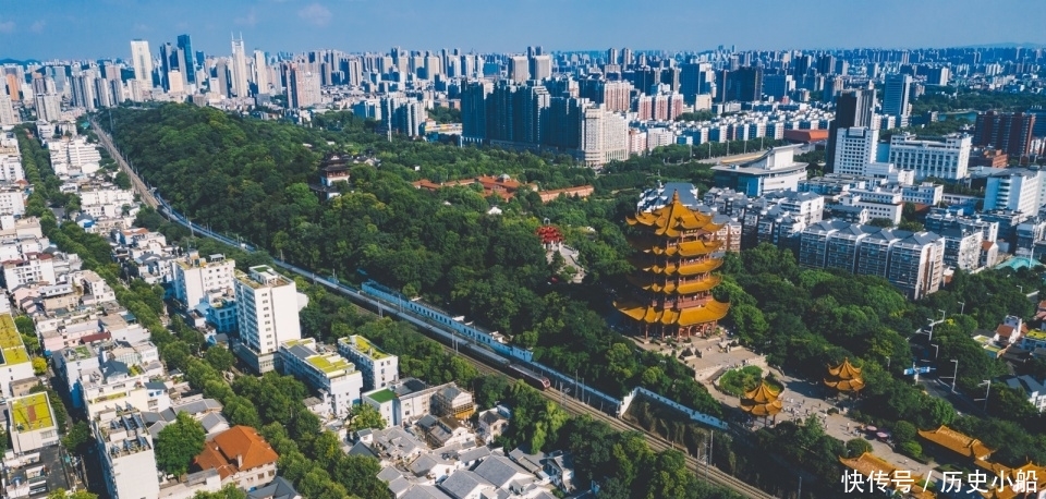 多面武汉,多面江城,比起“武汉”,我更乐意称她为“江城”