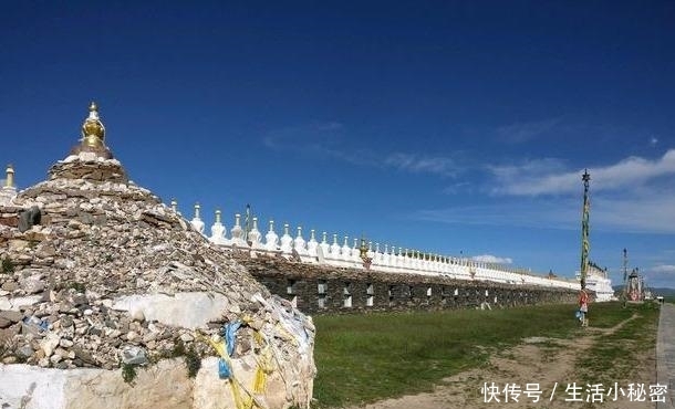 四川最偏远的县：成都坐车要三天，7月需穿棉袄，有四川最大草原