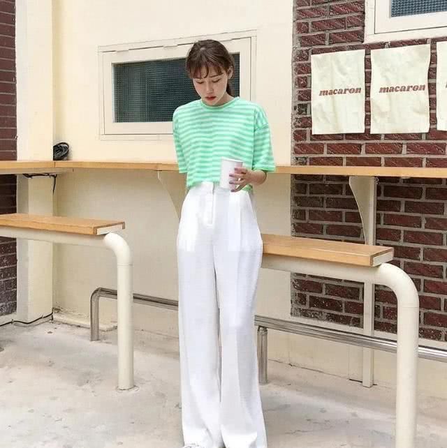  「必火」春季搭配：阔腿裤输惨了！早春必火的“云朵裤”太太太显瘦了吧