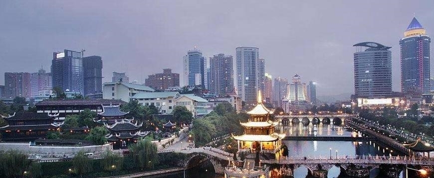 西南三雄中, 为什么昆明与贵阳, 南宁的差距越来越大?