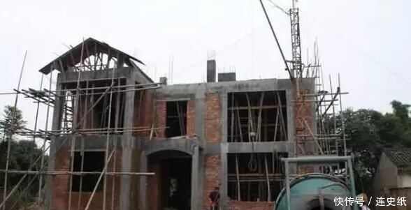  自建房@晒晒我150万农村自建房, 客厅都花12万, 是不是有点奢侈