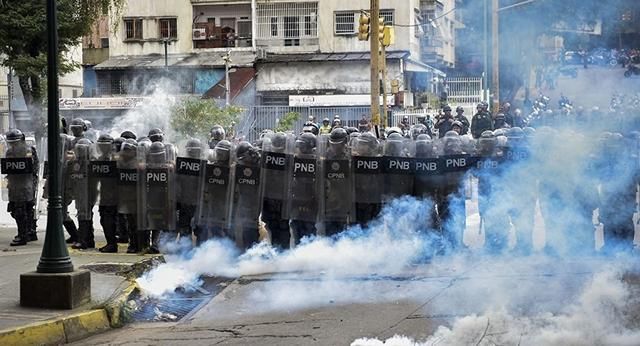 委内瑞拉发生政变 小股叛乱军人被捕