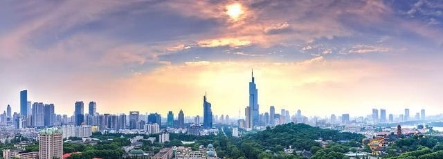 中国发展最好的5座副省级城市，成都、西安排名靠后