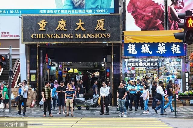  「新京报」重庆大厦：见证香港从渔村到大都市的成长｜新京报快