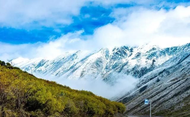 集合了所有藏区景色的绝美目的地，现在去正好