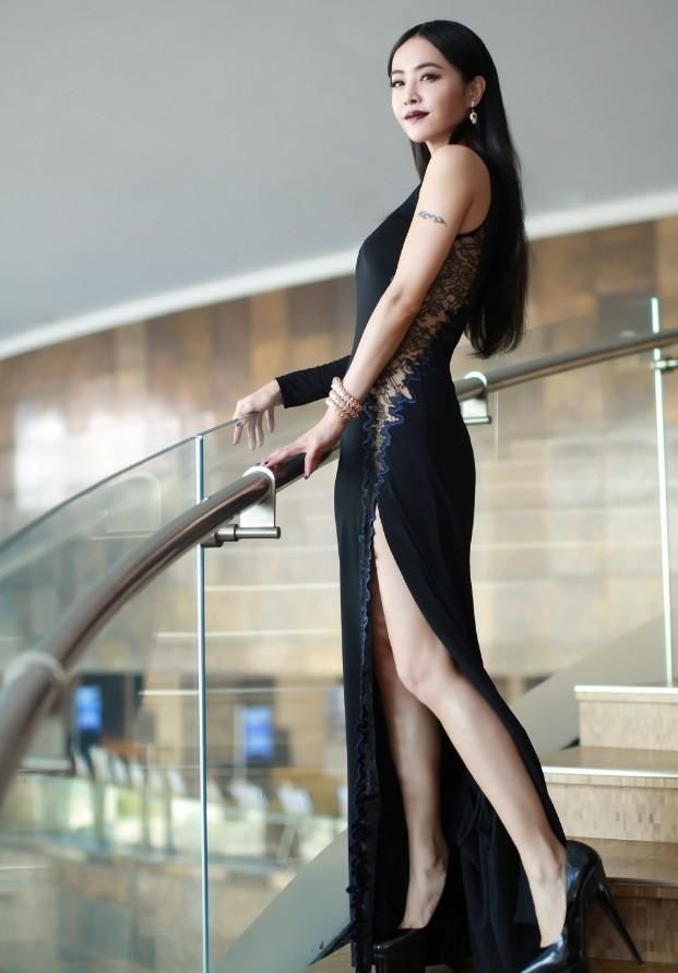 女人为什么要瘦？没有蔡依林这样的身材，这套衣服能穿得好看吗？