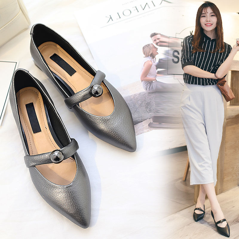 越来越火一潮鞋:叫“浅口鞋”，款款洋气不累脚，十个女人九个爱