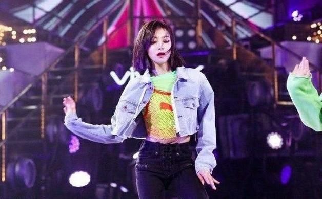 宋茜的腰看了都把持不住！网友：谁受得了啊！