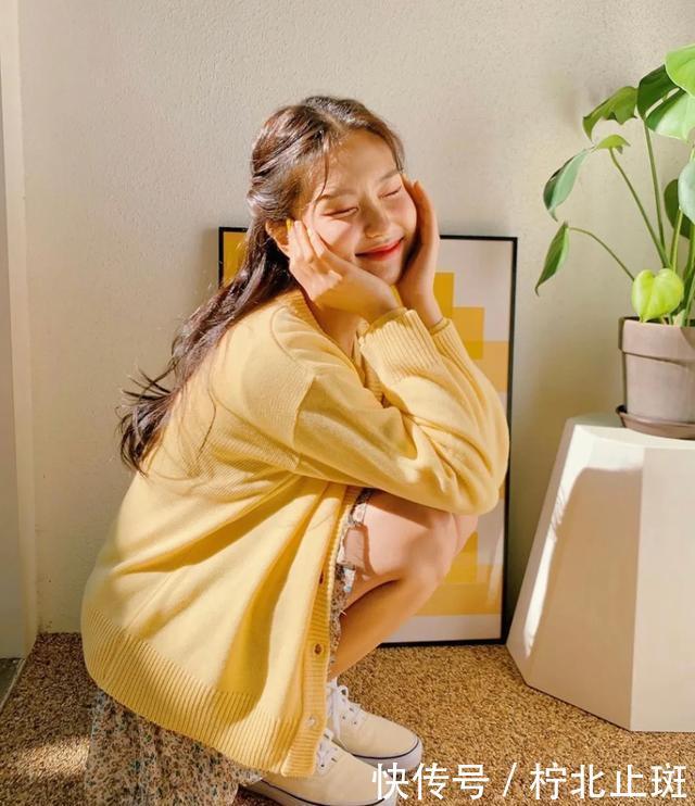 『春天』听说,春天跟碎花裙更配,气质绝佳!
