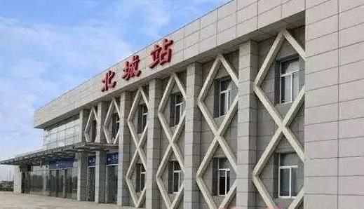  【日均】中国最“失败”高铁站，日均游客不足8人，服务员比游客