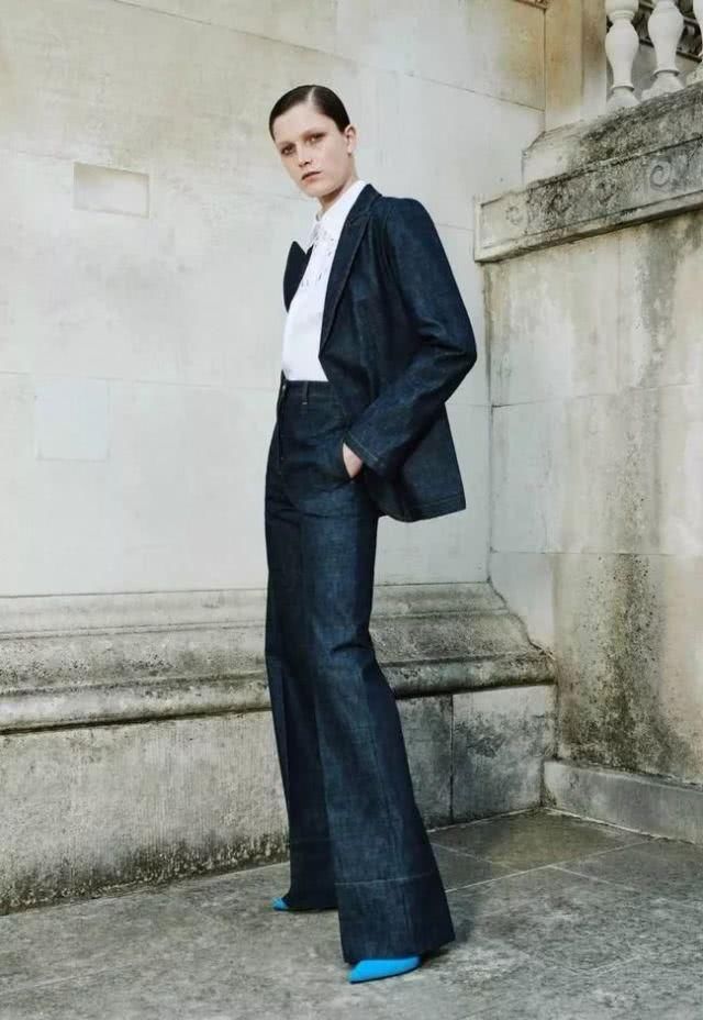  #牛仔单品#永远不会过时的经典，牛仔归来，你的衣柜里还缺少一件牛仔吗