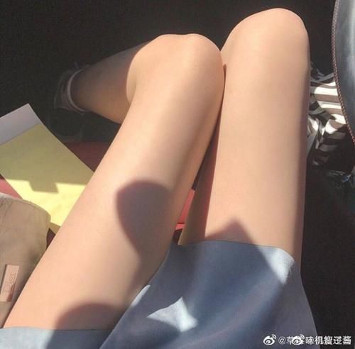  [感受]有个腿精女友是什么感受？血槽已空…