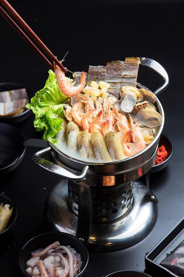 安徽2宝妈毅然辞职，家里做起火锅外卖，竟成为全家人的骄傲