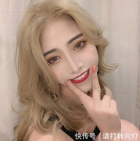 #女人#女人35岁以后,这4种“装嫩发色”最好别染,反而显土显老气