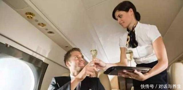 坐飞机不能自带饮料，为何机场售卖的饮料，却可任意携带