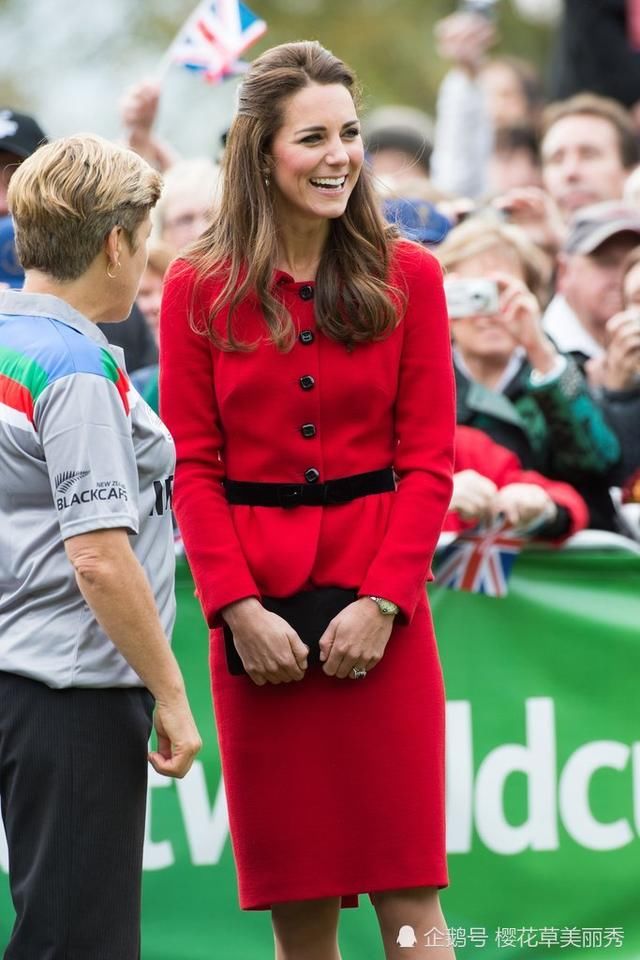 戴安娜王妃永存孩子心中！哈里投身慈善，凯特继承优雅，梅根独特