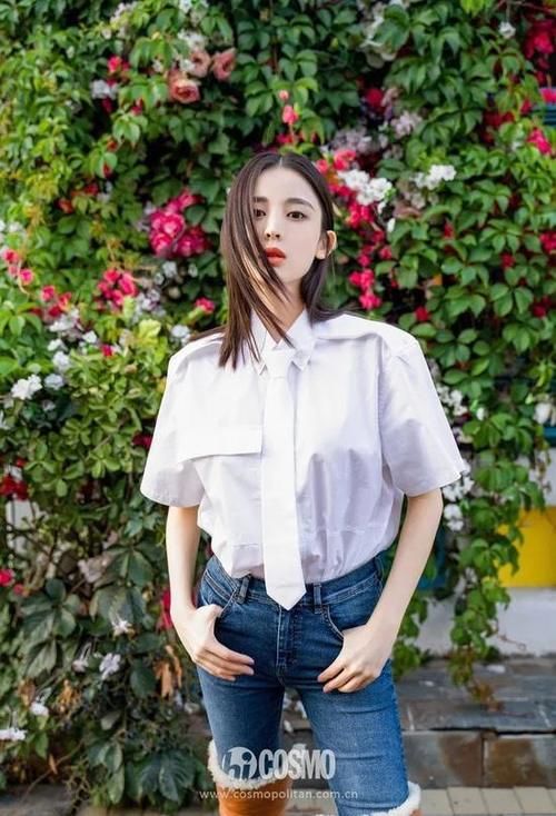  『少女』下周穿什么 当穿着白衬衫的娜扎一出现我知道了