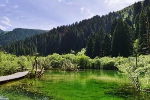 和九寨沟差不多美丽的景区，游客却很生气，捆绑销售让游客很无奈