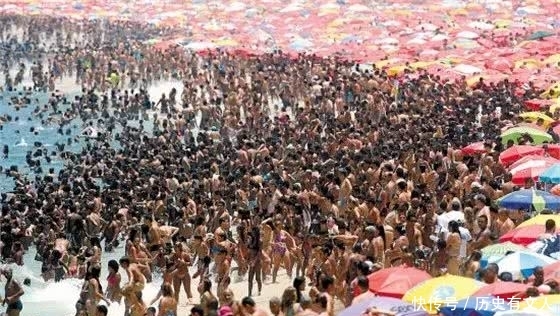 五一从全国各地传回来的照片，太可怕了