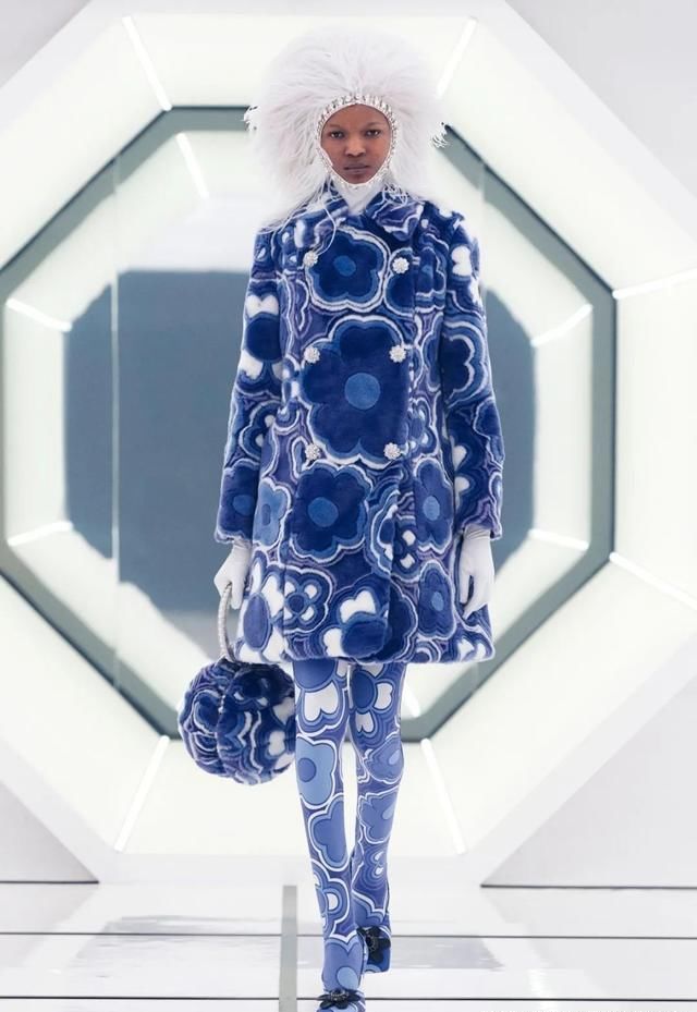 设计师@2020秋冬 Genius 系列：多个天才设计师的合作系列，MONCLER