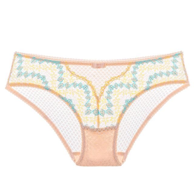 蕾丝内衣,最贴心的陪伴