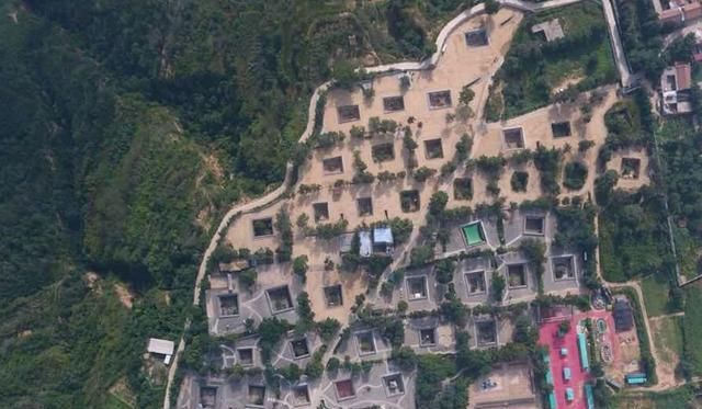  [不见]国内“藏得最深”的村庄，见树不见村，进村不见房，闻声