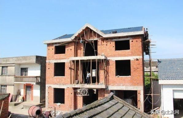 农村不让盖房子的目的是什么？这个答案让农民很无奈