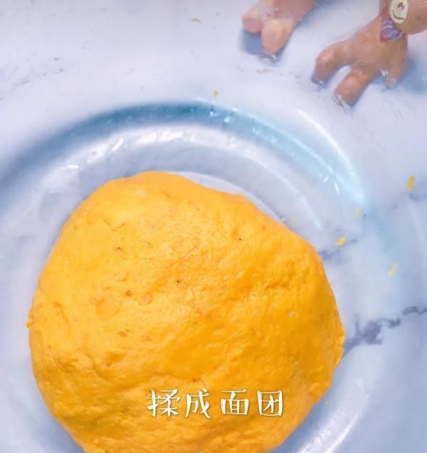  [下图所示]天然“BB霜”就是它，经常吃一些，美白养颜，裸妆也很美！