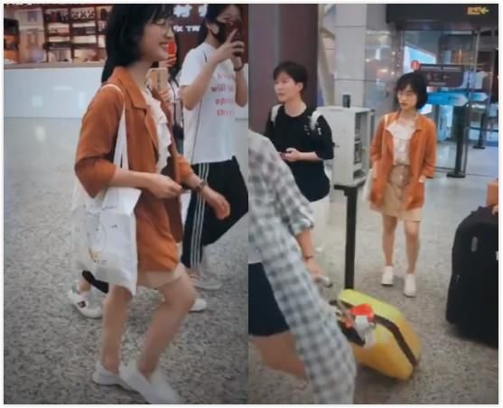 当21岁沈月撞上50岁金星，同样是女人，这差距原谅我不厚道地笑了