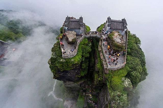 中国的天空之城，2300米高空的古建筑，“漂浮”在空中500多年