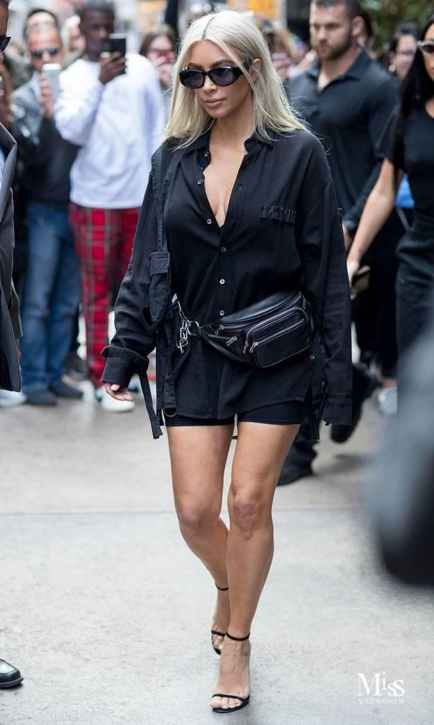 丑的要命的Bike shorts，终于被卡戴珊家族和她们的闺蜜团救活了