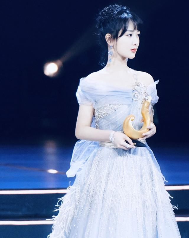 杨幂杨颖对付刘亦菲